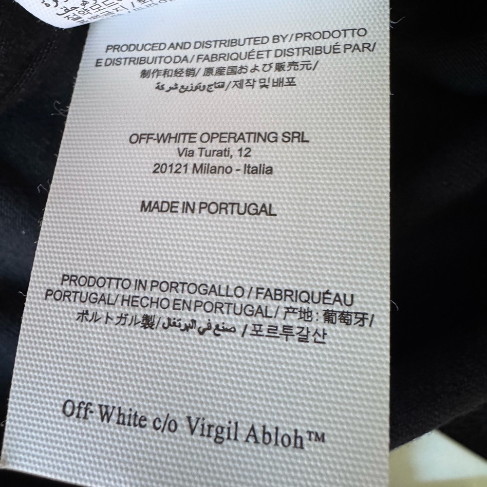 Off-White Black Short Sleeve Tee Minimalist Design Size M - READ DESCRIPTION - Picture 8 of 13